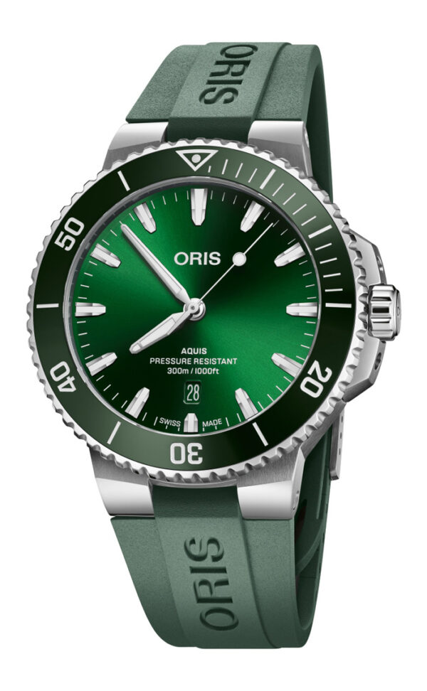 01 733 7789 4157-07 4 23 37FC ORIS AQUIS DATE 43.5 mm