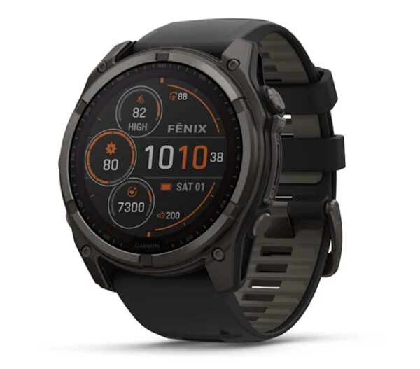 010-02907-11 GARMIN fēnix 8 51 mm, Solar, Sapphir Sapphire, Titane Carbon Gray DLC avec bracelet en silicone noir/gris galet