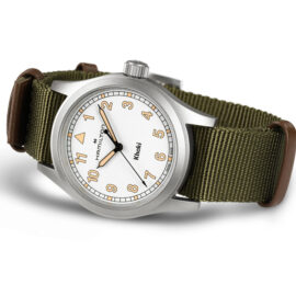 H69401910 HAMILTON Khaki Field Quartz 38 mm